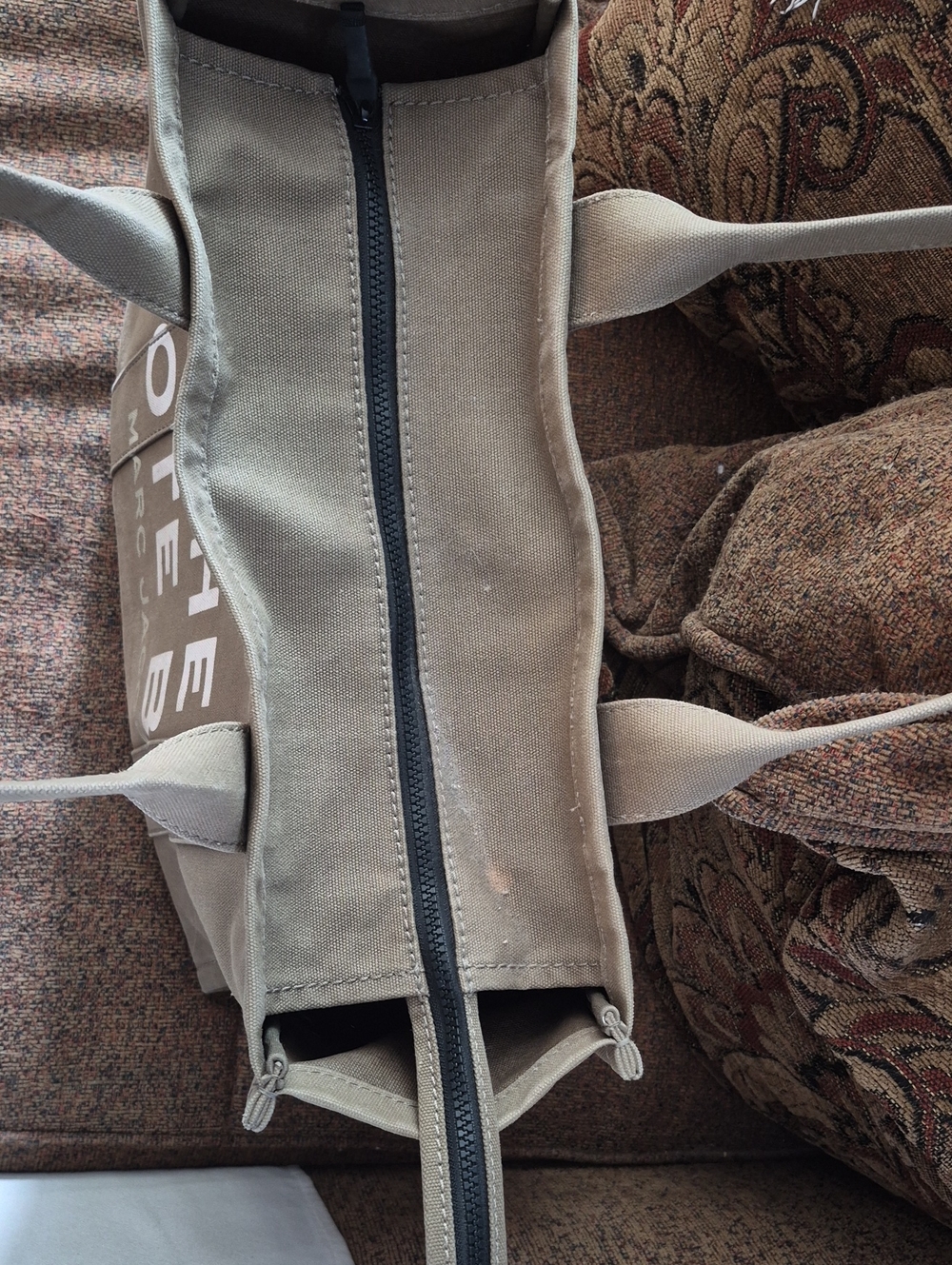 Marc Jacobs The Medium/large Tote Bag Canvas Khaki - Picture 3 of 13
